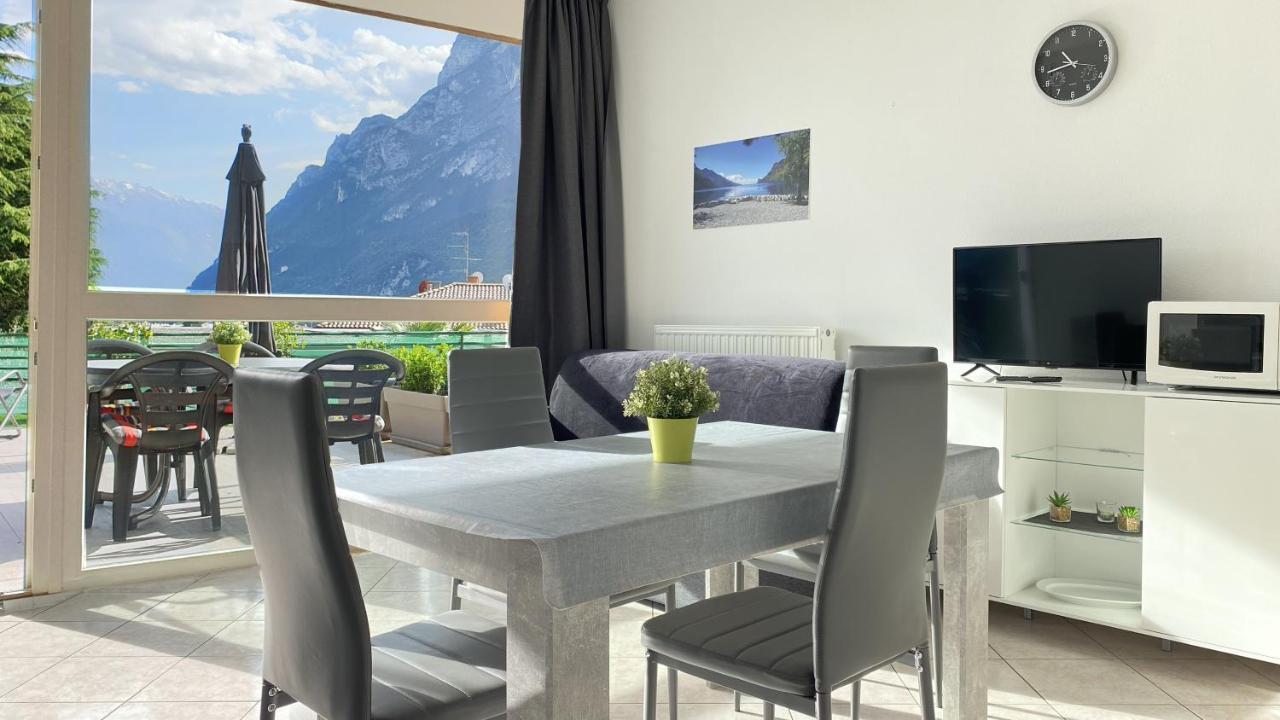 Casa Del Relax Apartment Riva del Garda Luaran gambar
